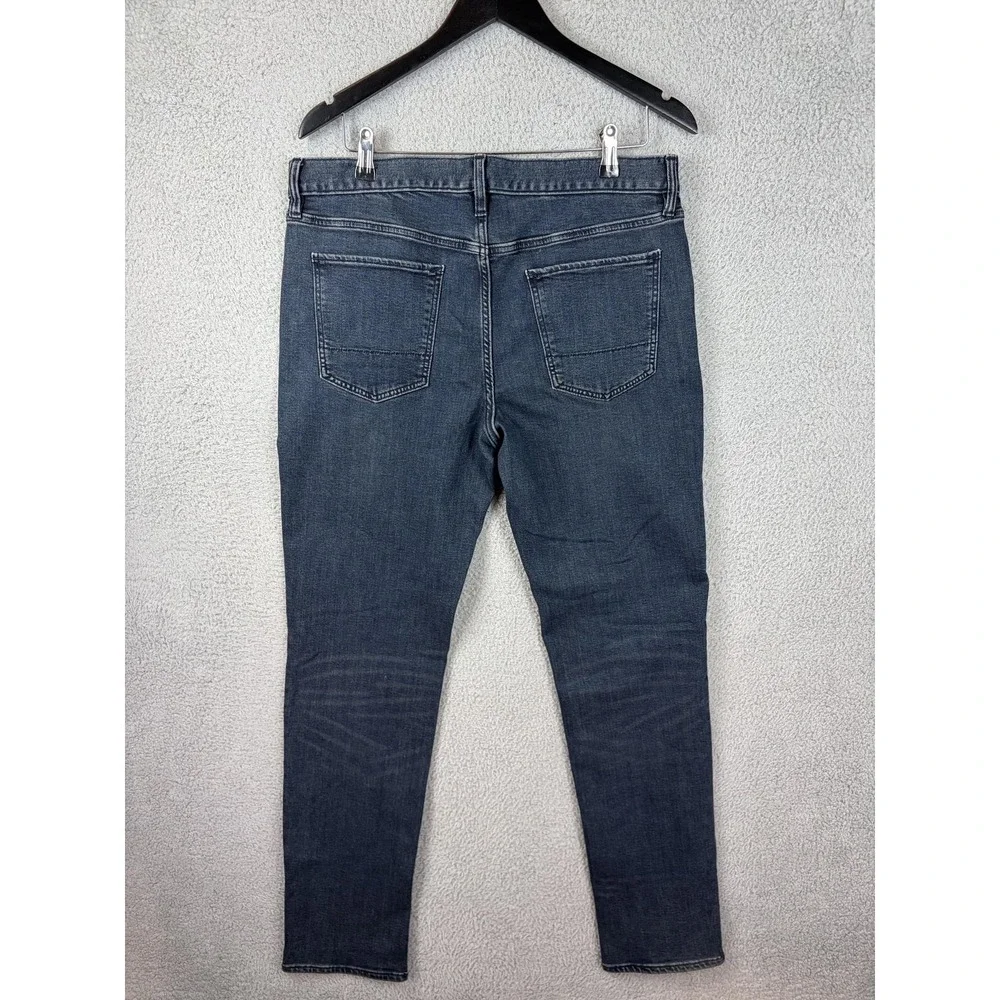 Banana Republic Travel Jeans Mens 34x30 Blue Wash Slim Tapered Stretch Denim Men